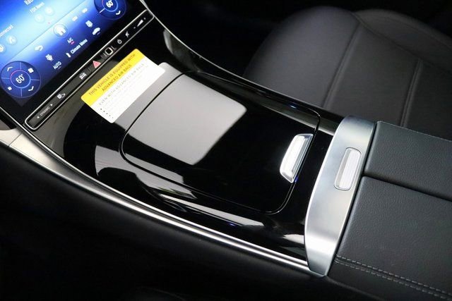 Certified 2025 Mercedes-Benz GLC 300 4MATIC image 26