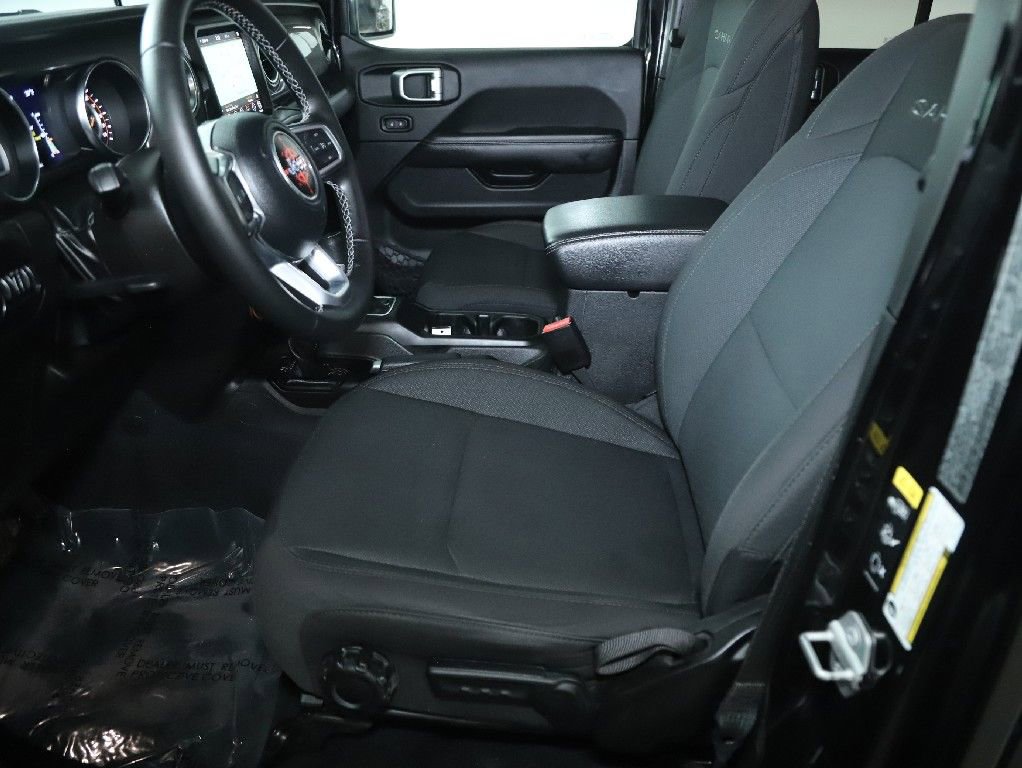 Used 2022 Jeep Wrangler Unlimited Sahara image 18