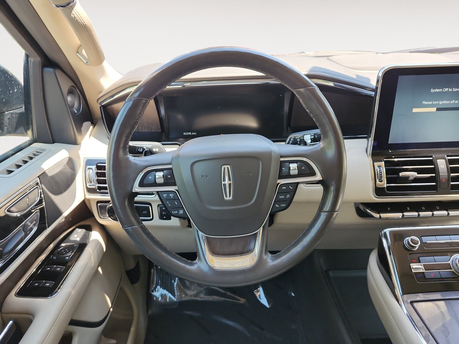 Used 2019 Lincoln Navigator Reserve AWD/4WD image 12