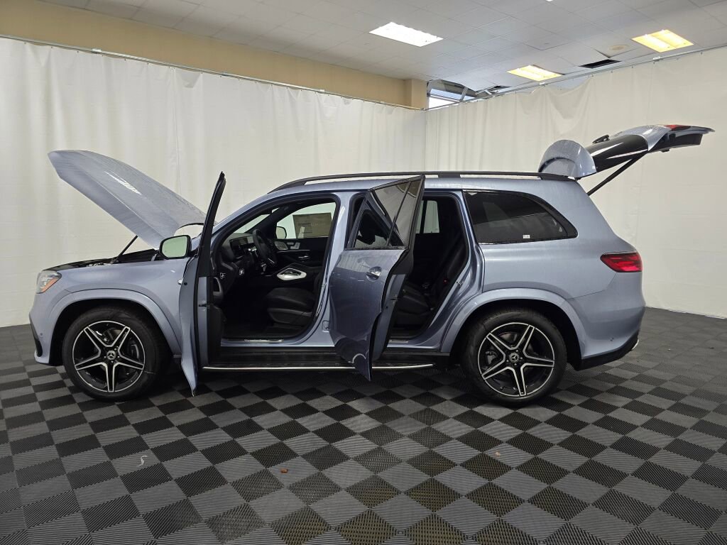 New 2026 Mercedes-Benz GLS 450 4MATIC image 12