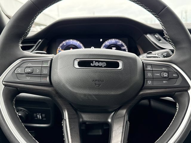 New 2026 Jeep Grand Cherokee L 4WD image 18