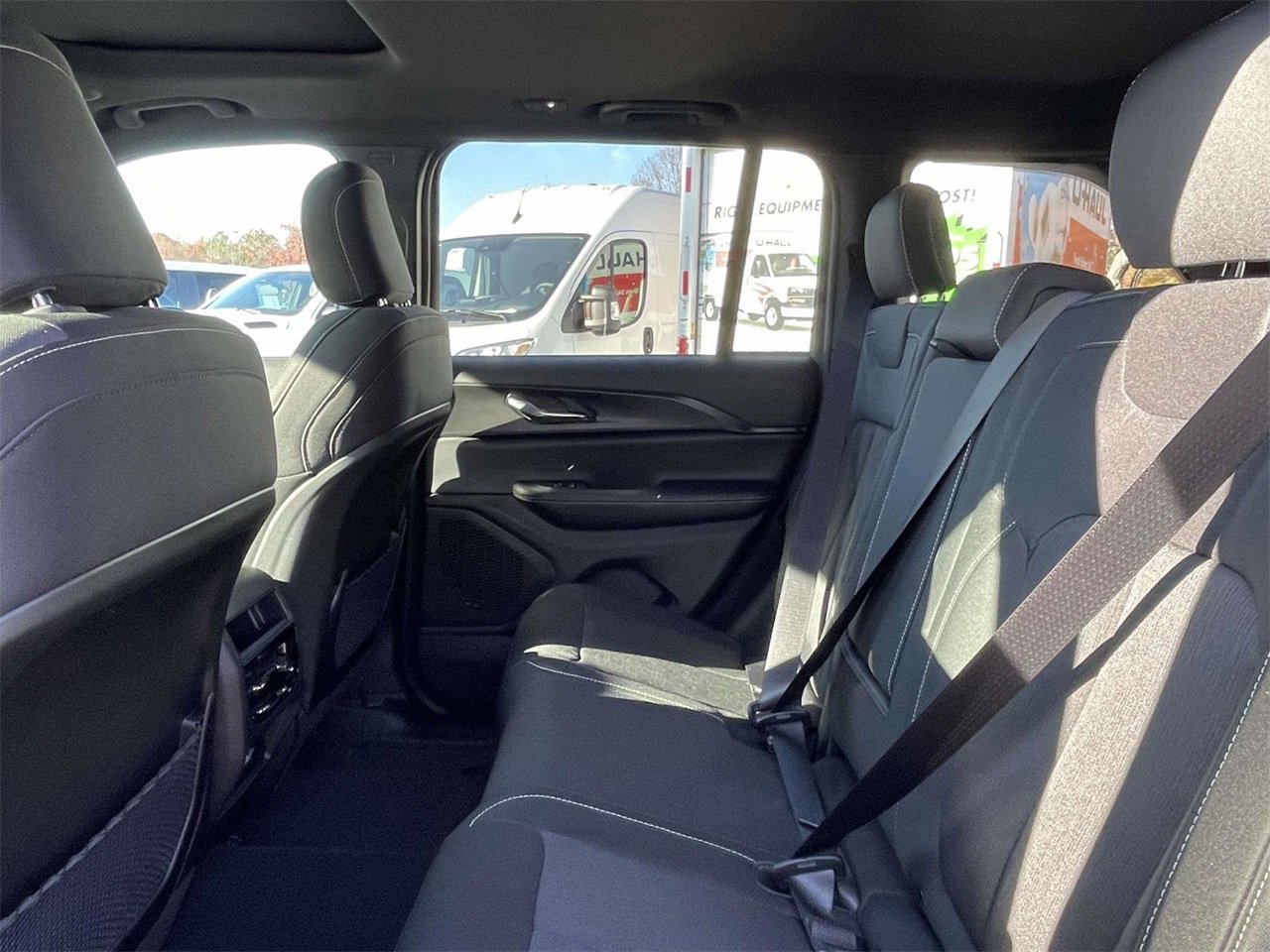 New 2025 Jeep Grand Cherokee Laredo X image 20