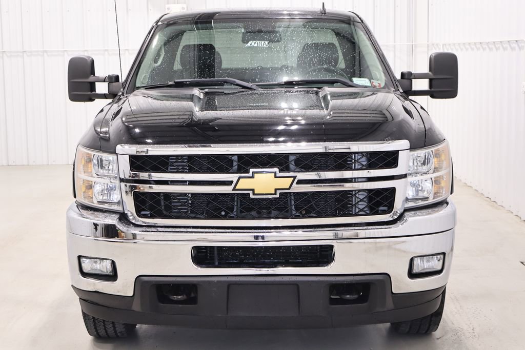 Used 2013 Chevrolet Silverado 2500 LTZ w/ LTZ Plus Package image 4
