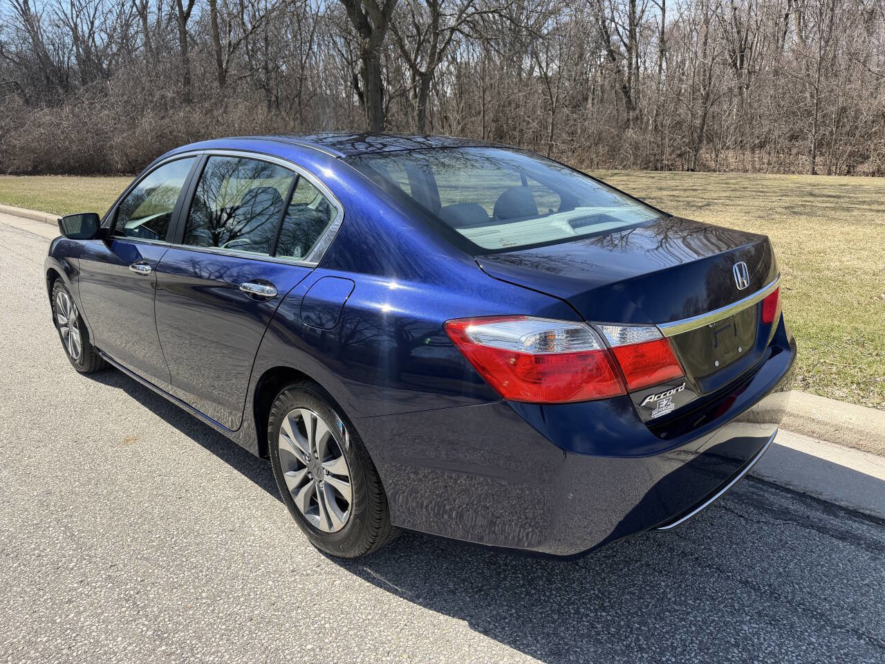 Used 2013 Honda Accord LX image 3