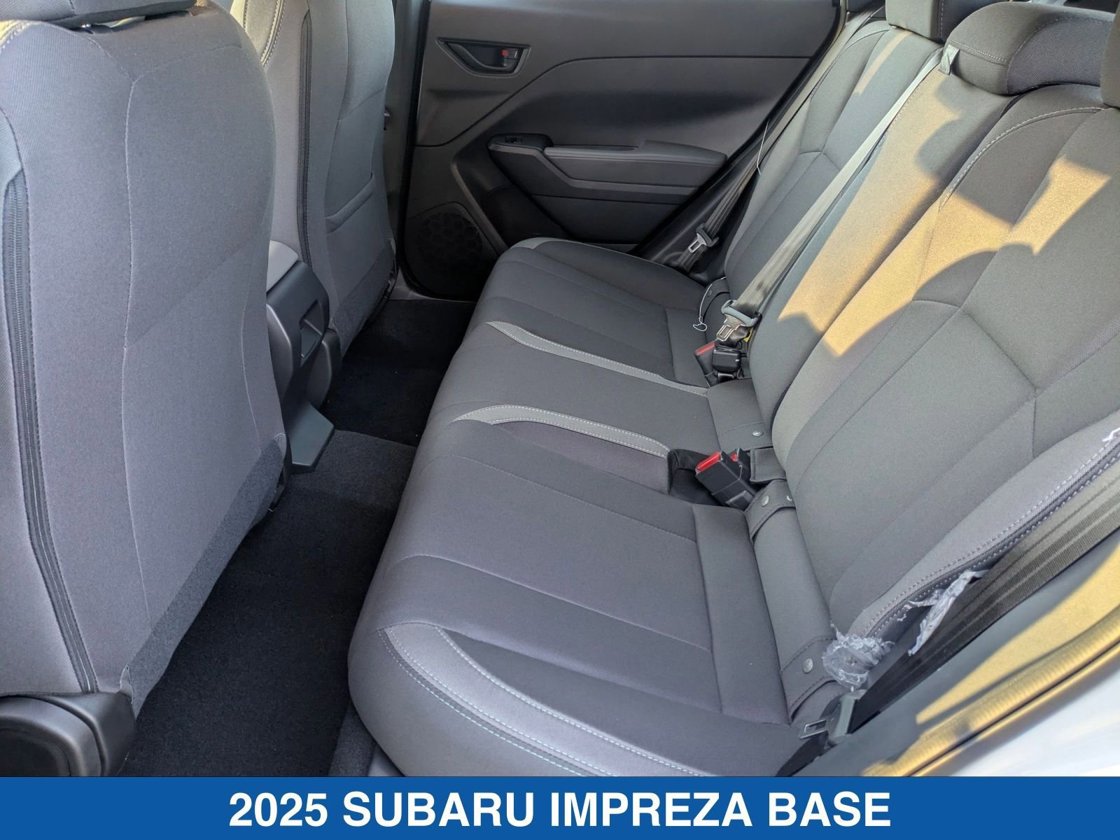 Certified 2025 Subaru Impreza 2.0i image 33