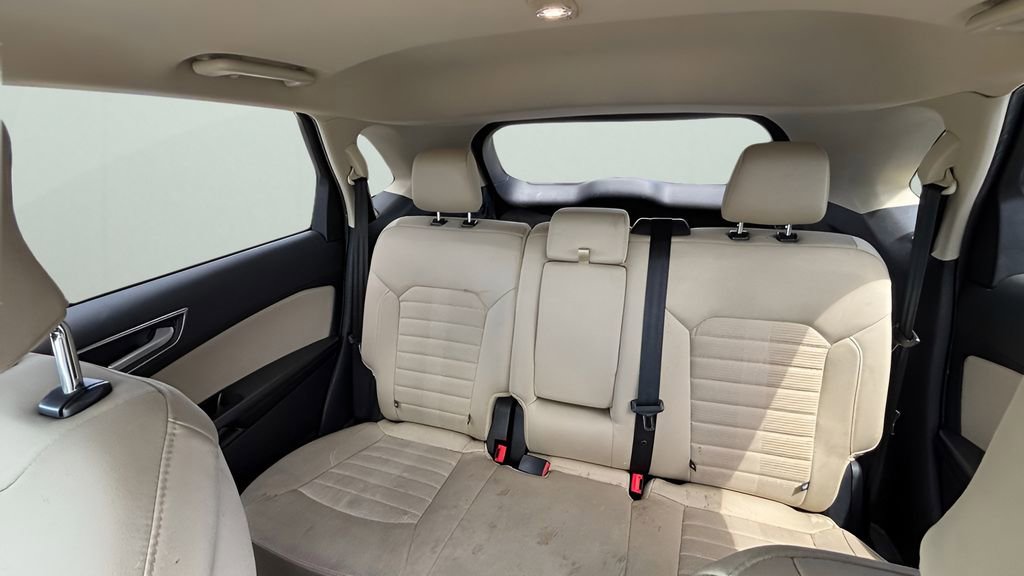 Used 2016 Ford Edge SEL image 7