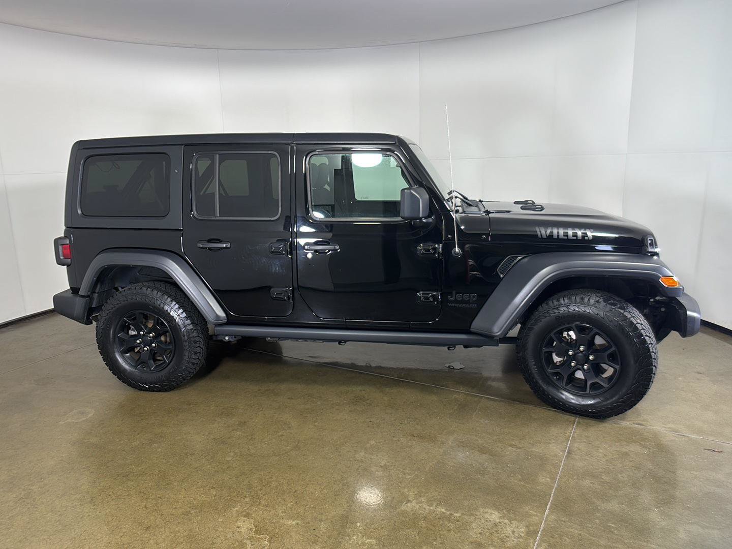 Used 2021 Jeep Wrangler Unlimited Sport AWD/4WD image 9
