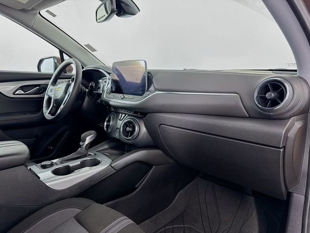 Used 2024 Chevrolet Blazer LT w/ Convenience Package image 29