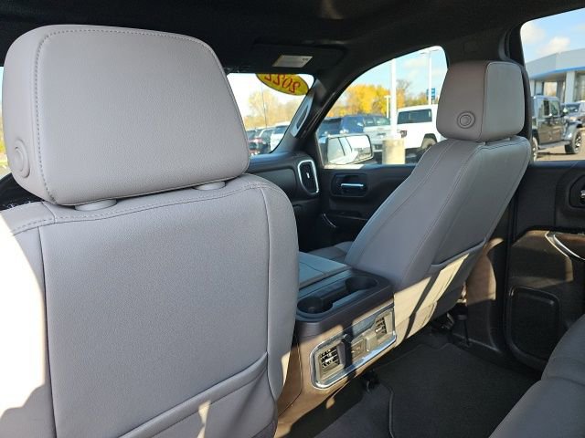Used 2022 GMC Sierra 1500 SLT w/ SLT Premium Plus Package image 22