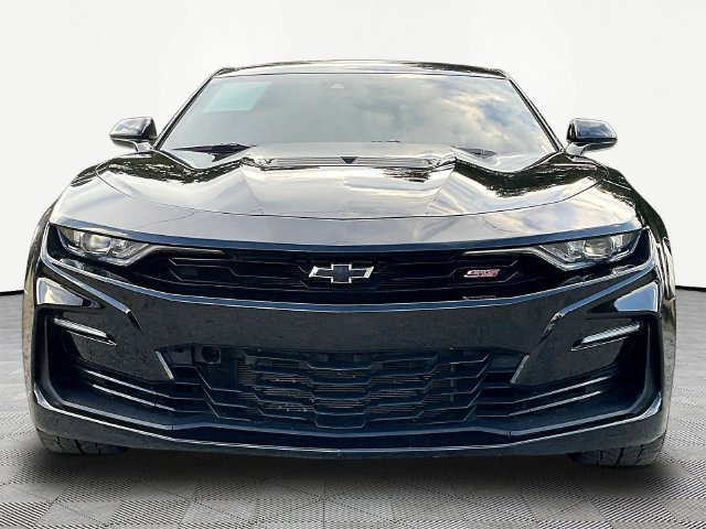 Used 2023 Chevrolet Camaro SS RWD image 2