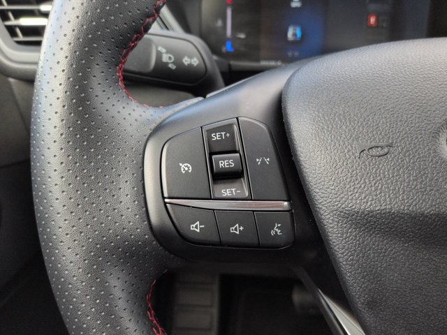Used 2025 Ford Escape ST-Line Select AWD/4WD image 23