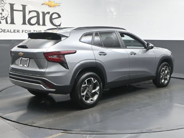 Used 2025 Chevrolet Trax LT FWD image 55