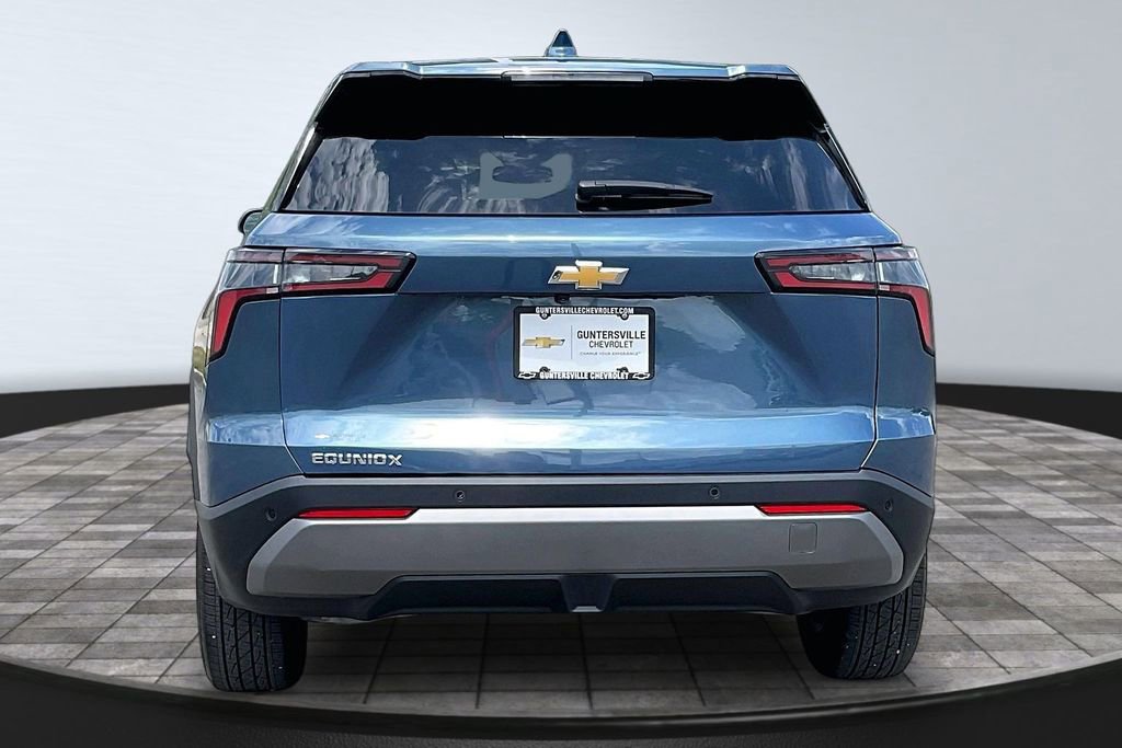 Used 2025 Chevrolet Equinox LT FWD image 4