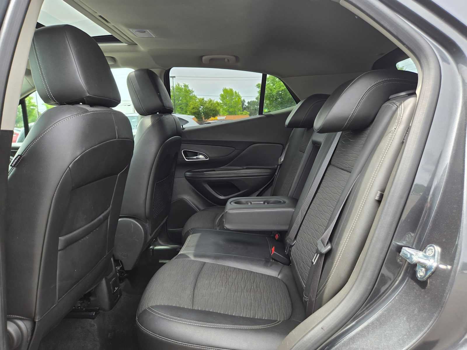 Used 2016 Buick Encore Convenience FWD image 18