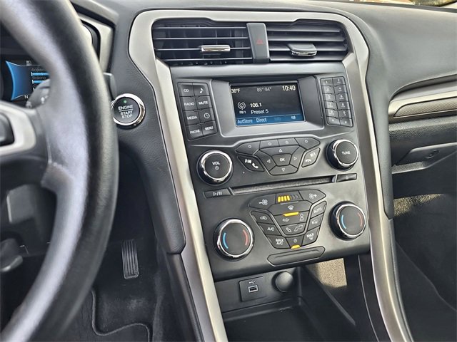 Used 2018 Ford Fusion S image 25