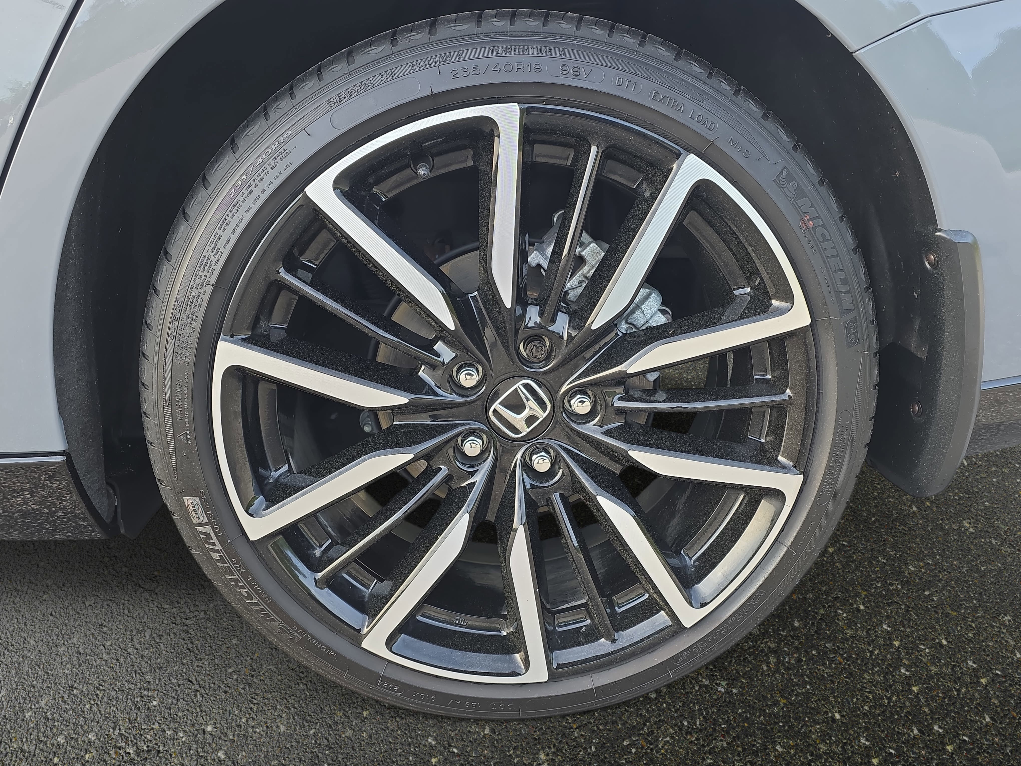 Used 2024 Honda Accord Touring image 34