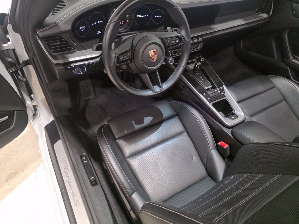 Certified 2024 Porsche 911 Targa 4S AWD/4WD image 20