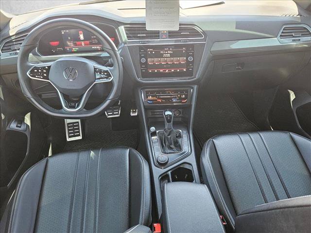 Used 2022 Volkswagen Tiguan SE R-Line AWD/4WD image 17