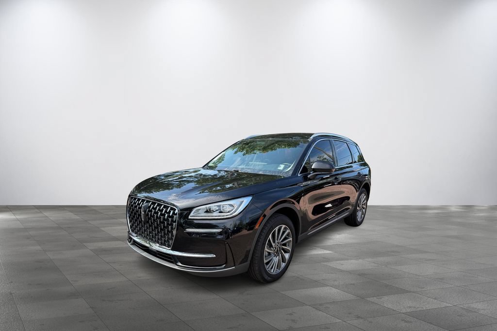 Used 2024 Lincoln Corsair Reserve FWD image 3