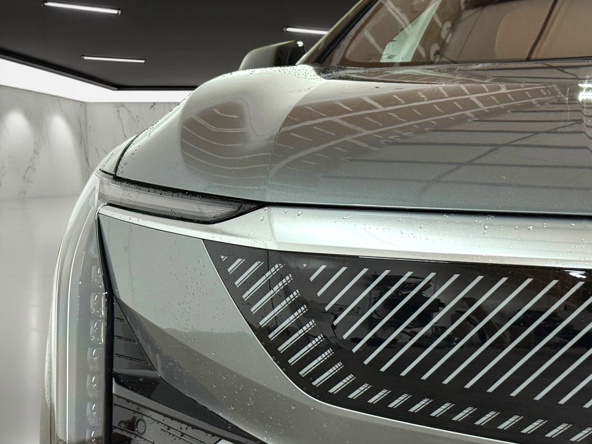 New 2026 Cadillac Optiq Luxury 2 image 20