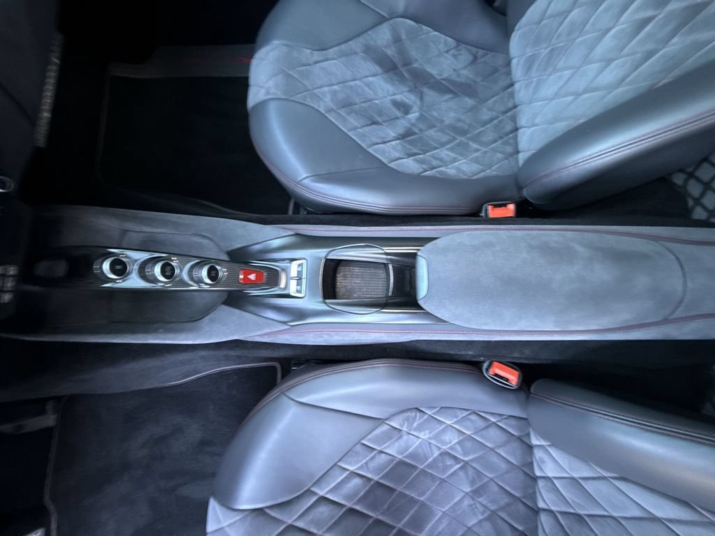 Certified 2019 Ferrari 812 Superfast RWD image 21