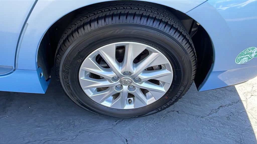 Used 2012 Toyota Prius Prime Plug-In Hybrid FWD image 28