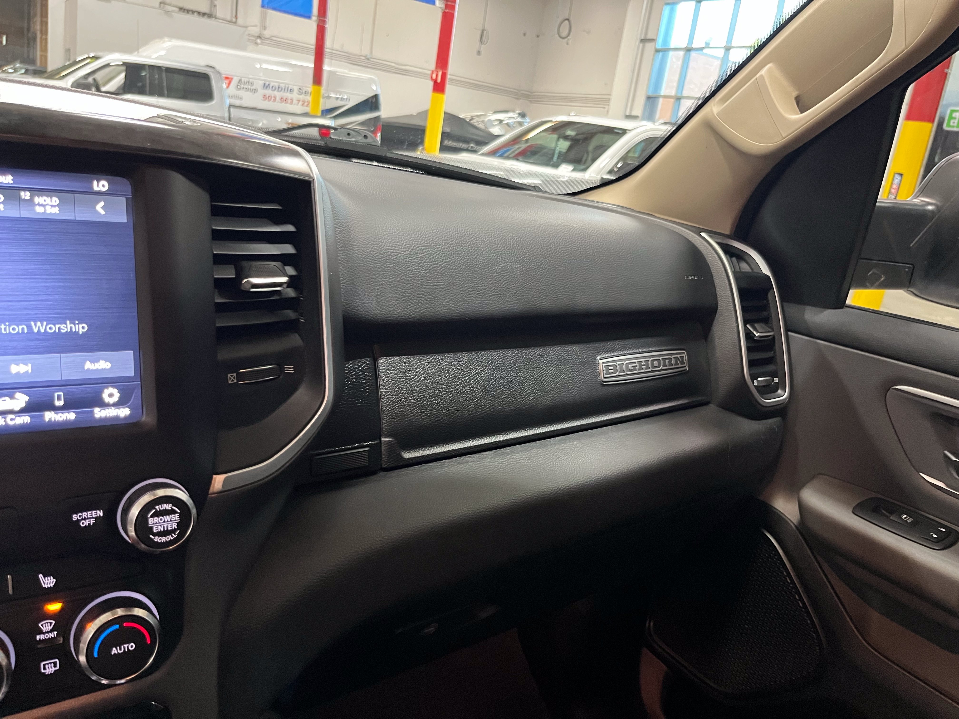 Used 2020 RAM 1500 Big Horn AWD/4WD image 16