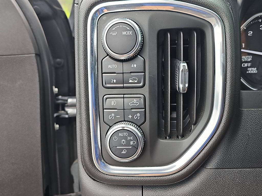 Certified 2021 GMC Sierra 1500 SLT w/ SLT Convenience Package AWD/4WD image 30