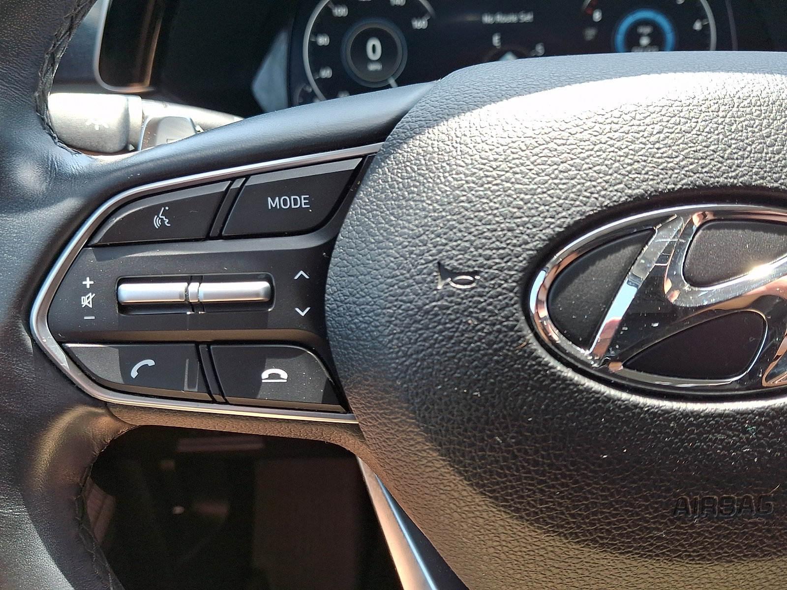 Used 2021 Hyundai Palisade Limited w/ Winter Package AWD/4WD image 22