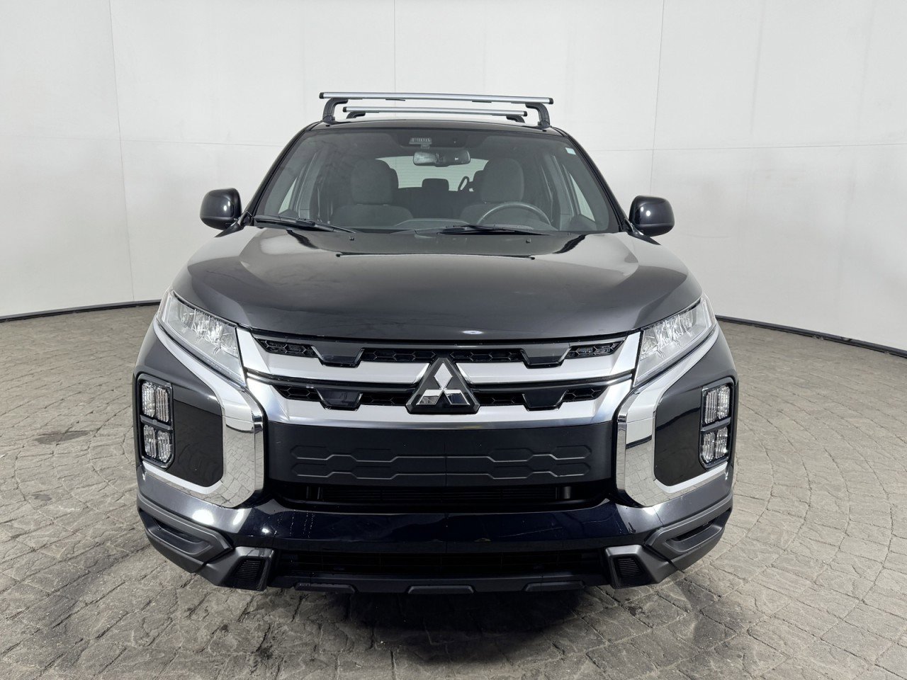 Used 2024 Mitsubishi Outlander Sport Trail Edition 2.0 AWC image 2