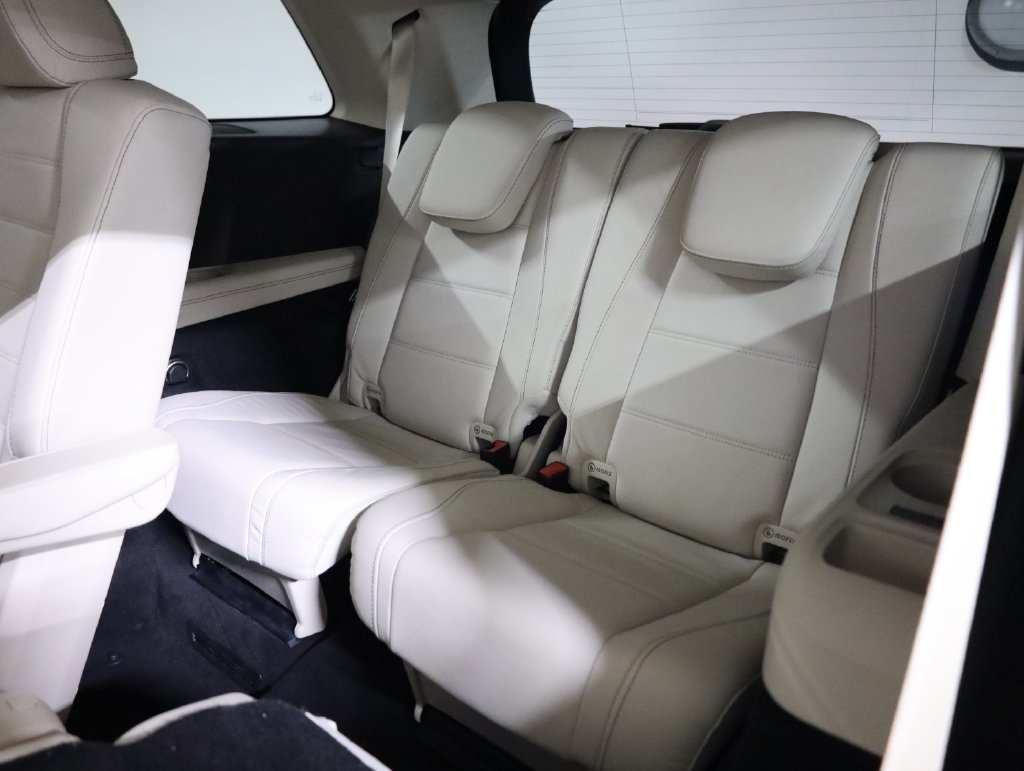 Used 2023 Mercedes-Benz GLS 450 4MATIC w/ AMG Line Exterior image 66