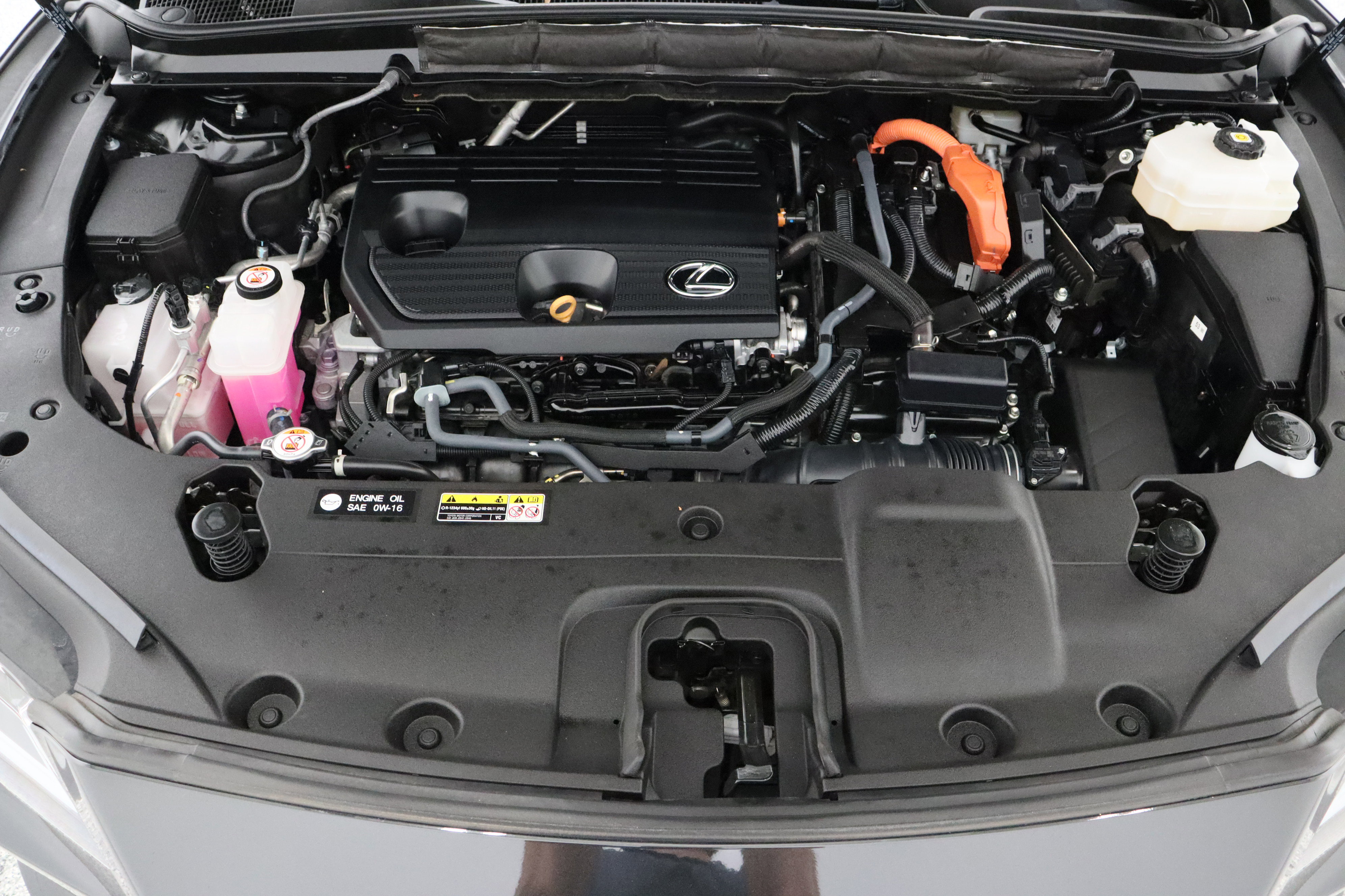 Used 2024 Lexus RX 350h w/ Convenience Package image 40