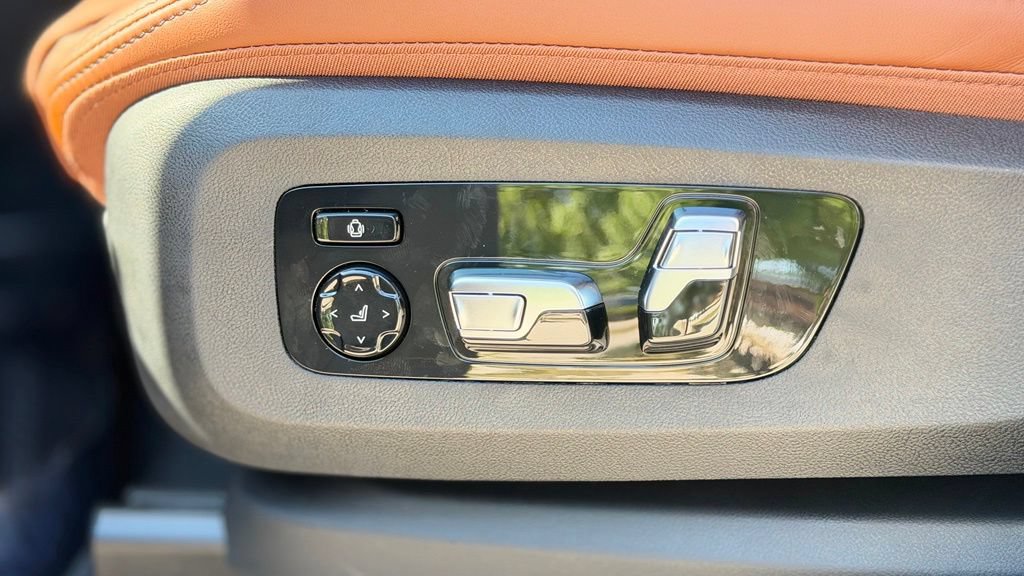 New 2027 BMW X7 xDrive40i w/ M Sport Package AWD/4WD image 19