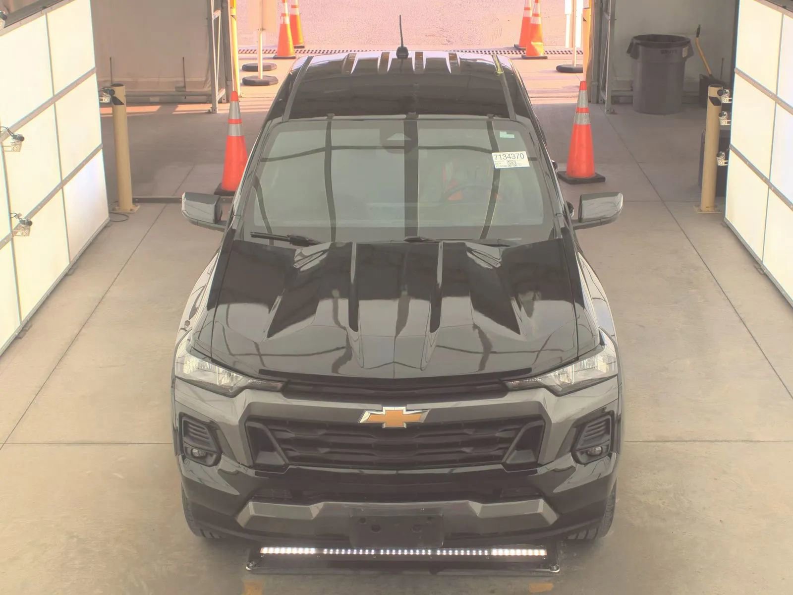 Used 2024 Chevrolet Colorado LT w/ LT Convenience Package image 2