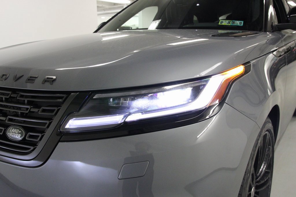Used 2024 Land Rover Range Rover Velar Dynamic HSE image 9