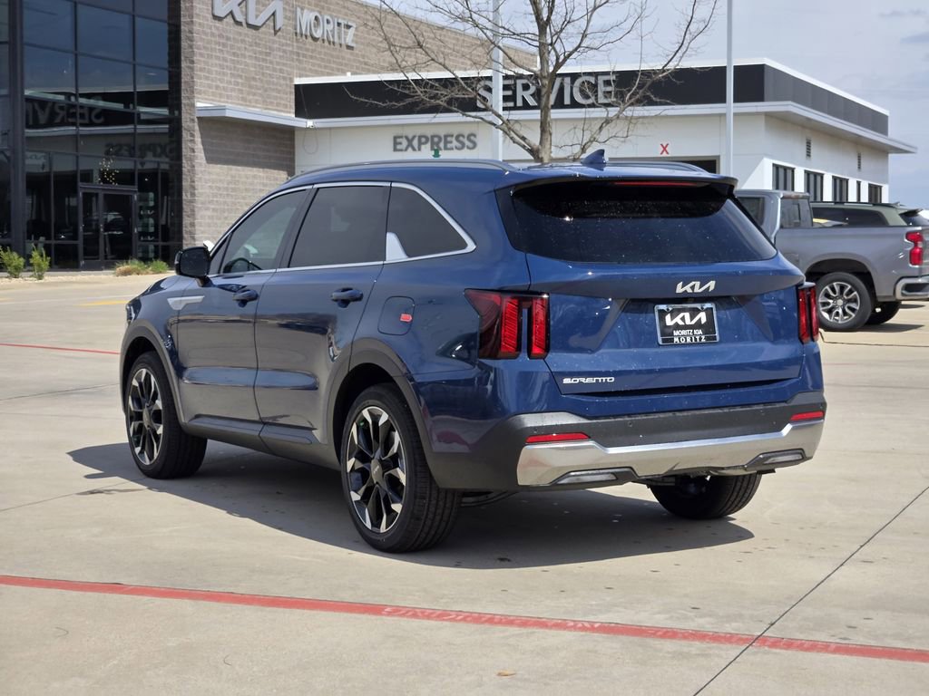 New 2026 Kia Sorento EX w/ EX Premium Package FWD image 3