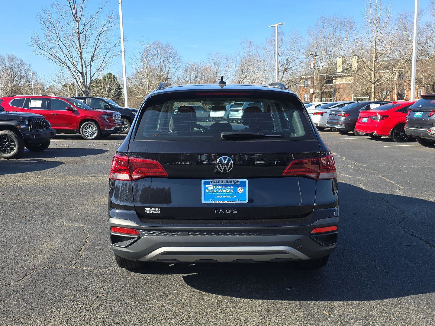 Used 2024 Volkswagen Taos S image 6