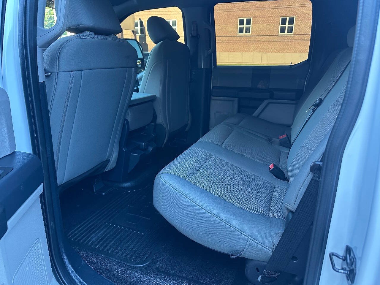 Used 2022 Ford F250 XL w/ Power Equipment Group AWD/4WD image 8