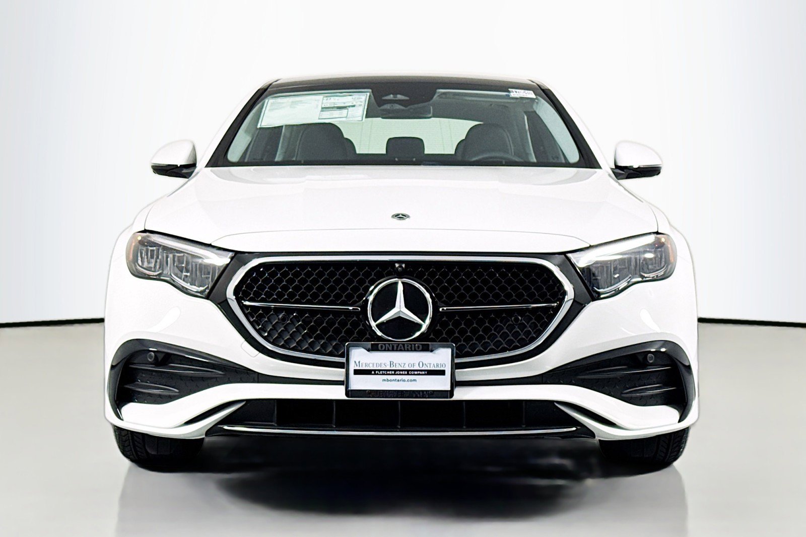 New 2025 Mercedes-Benz E 350 4MATIC Sedan image 2