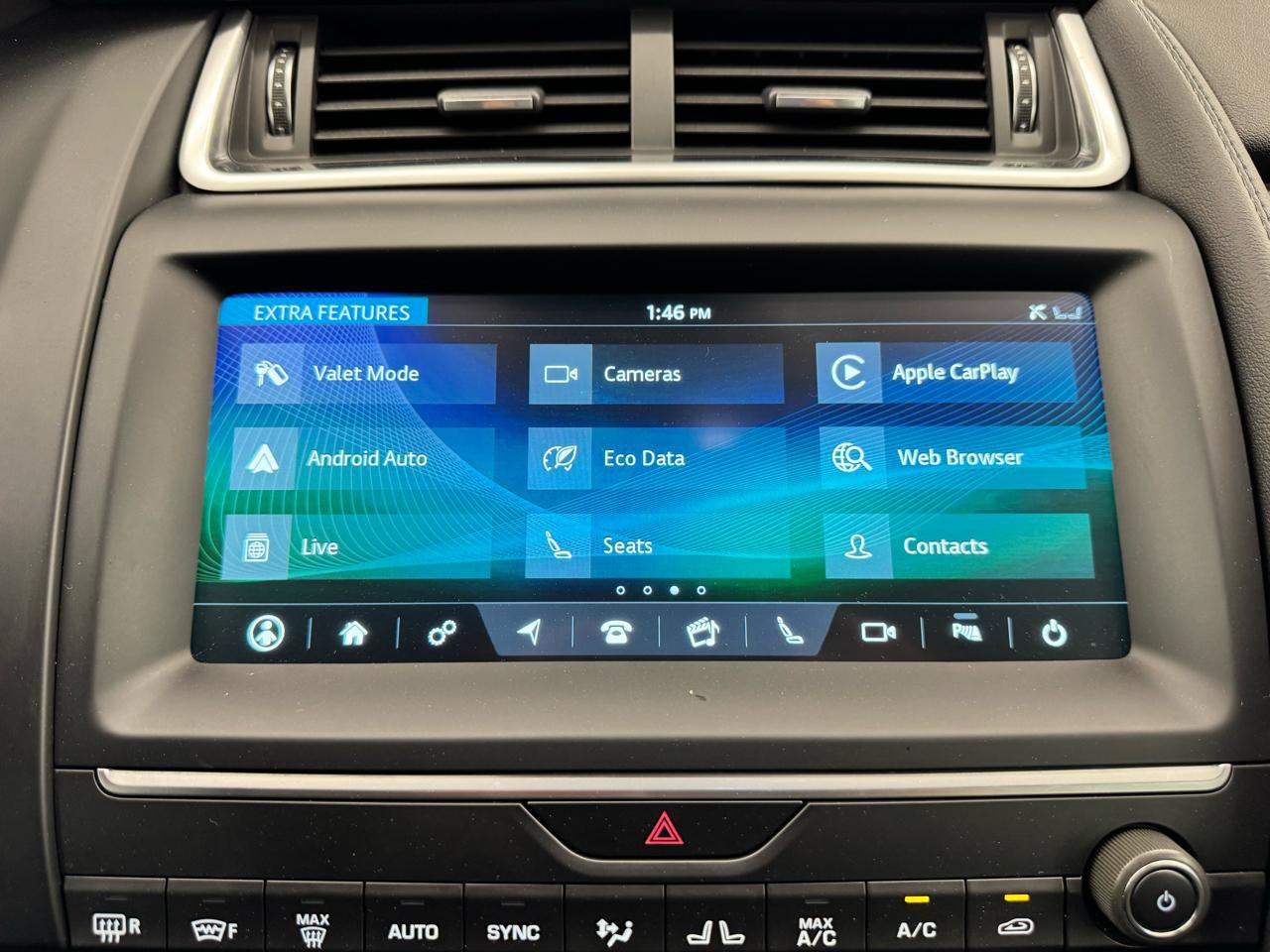 Used 2020 Jaguar E-PACE AWD/4WD image 33