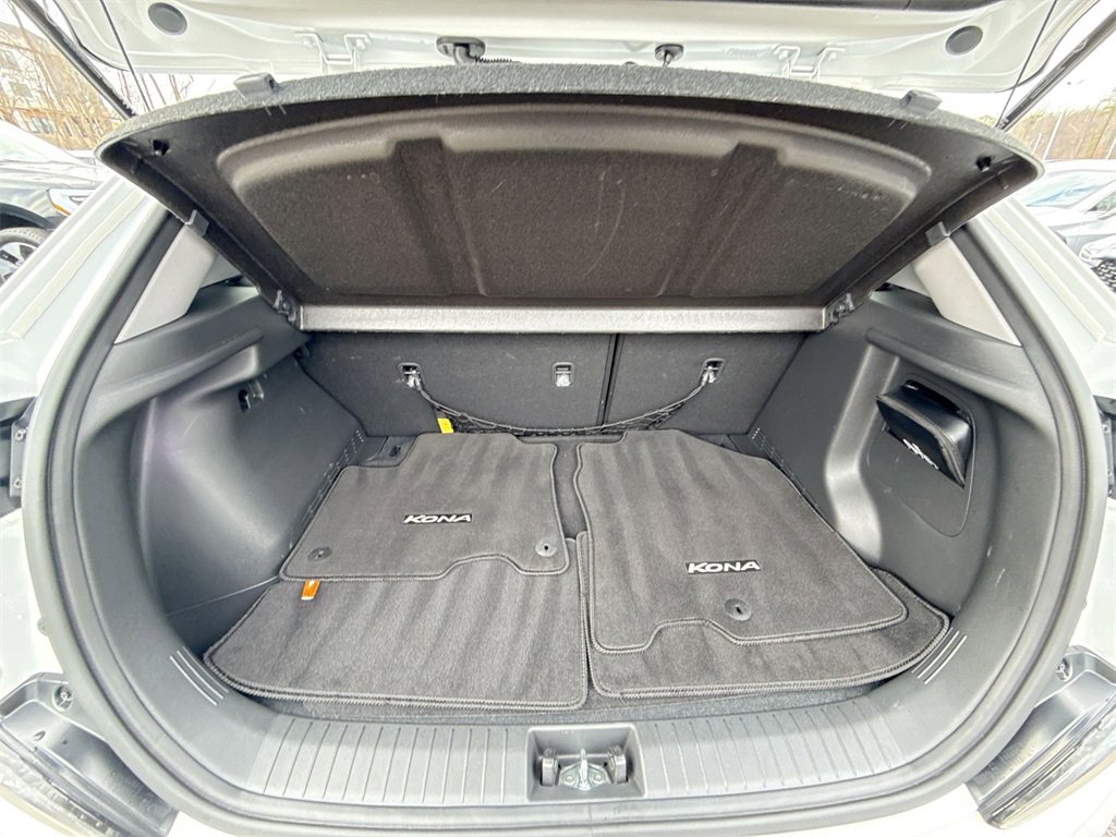Used 2023 Hyundai Kona SEL w/ Cargo Package image 21