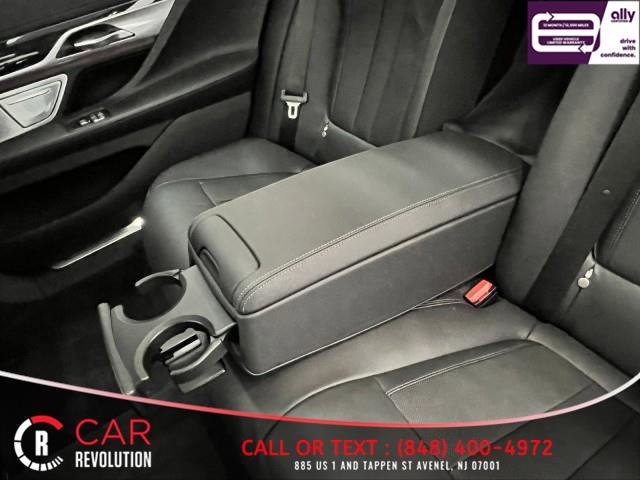 Used 2020 BMW 750i xDrive w/ Executive Package AWD/4WD image 50