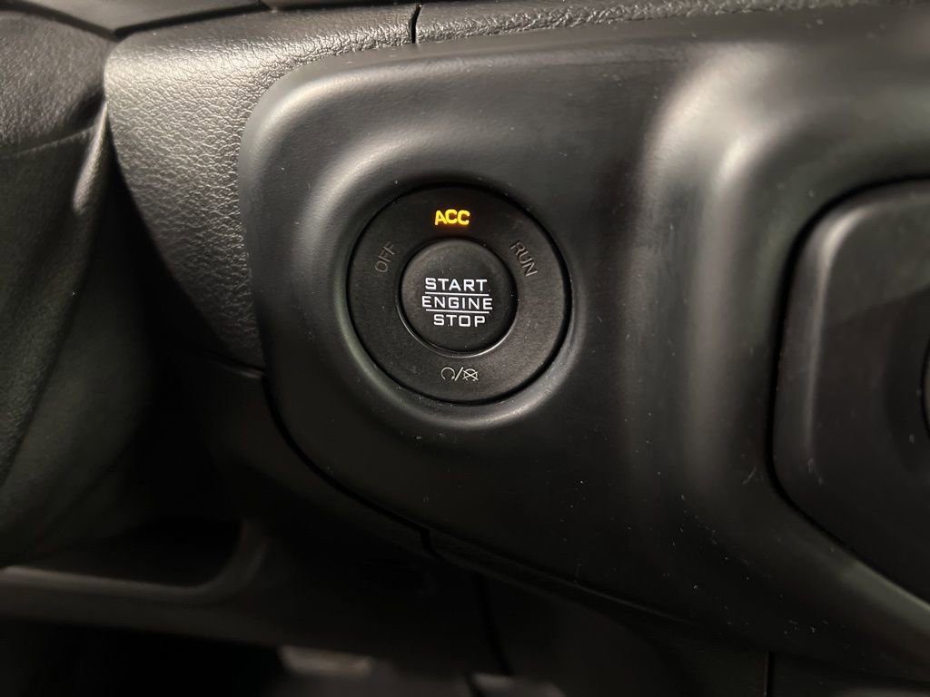 Used 2020 Jeep Wrangler Unlimited Sport image 17