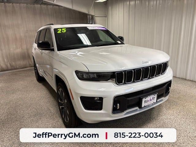 Used 2025 Jeep Grand Cherokee L Overland w/ Trailer Tow Package AWD/4WD image 2