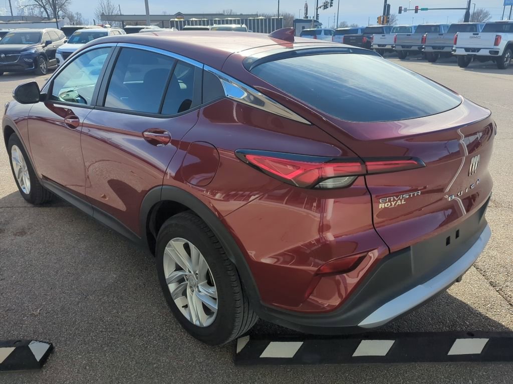 Used 2024 Buick Envista Preferred w/ Convenience I Package image 4