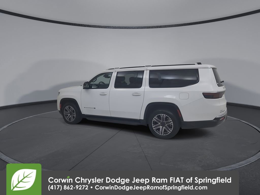 Used 2024 Jeep Wagoneer L Series II w/ Flexible Seating Group image 10