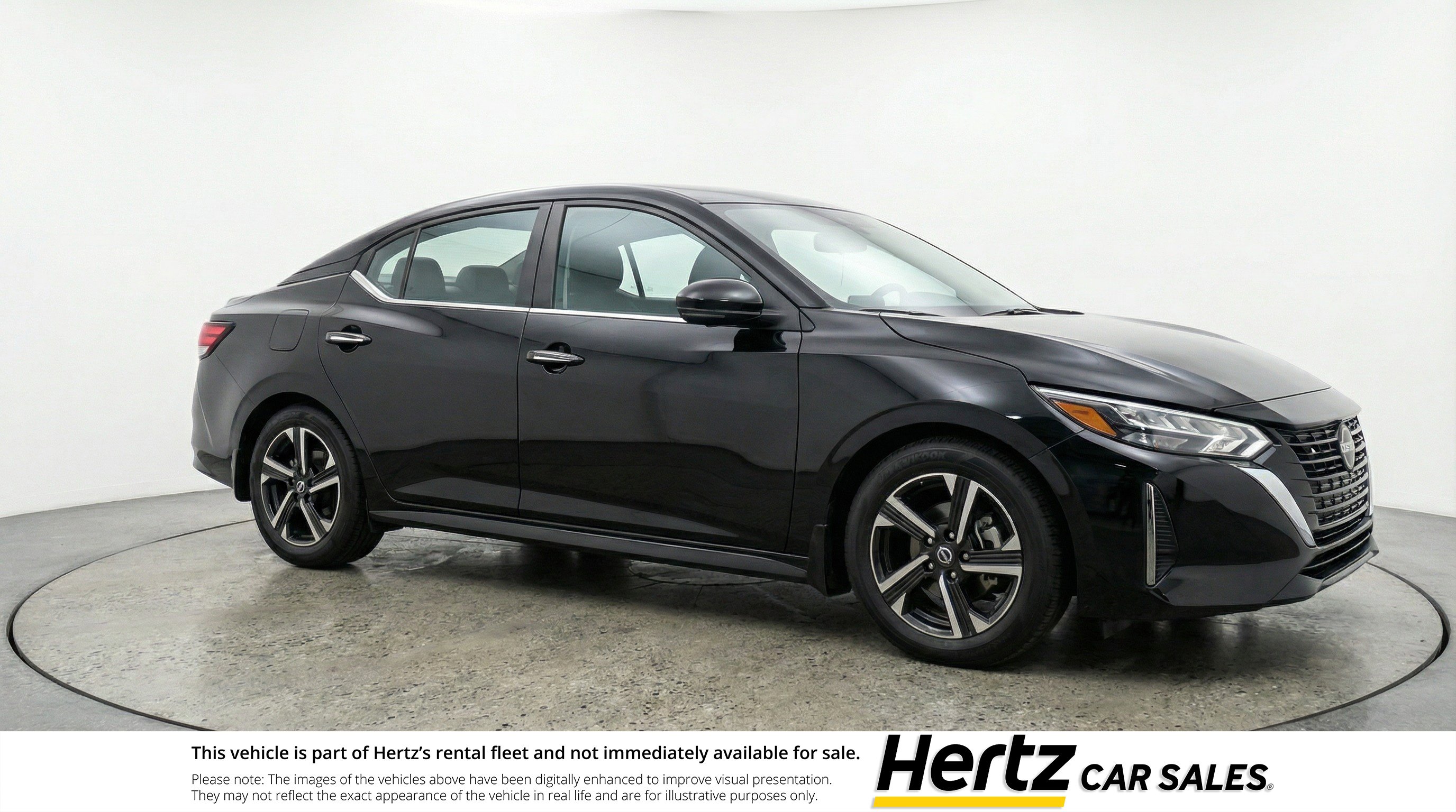 Used 2025 Nissan Sentra SV image 1