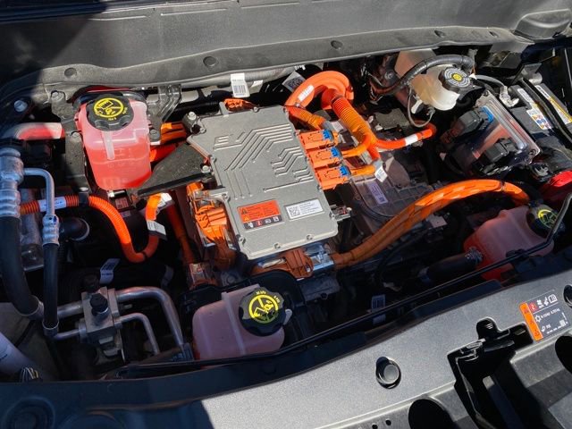 Certified 2023 Chevrolet Bolt EUV Premier w/ Sun & Sound Package image 24