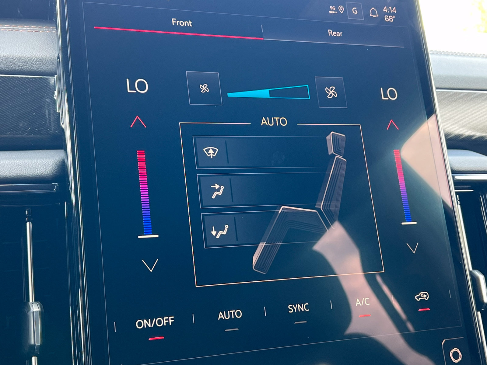 New 2026 GMC Yukon AT4 w/ AT4 Premium Plus Package AWD/4WD image 30