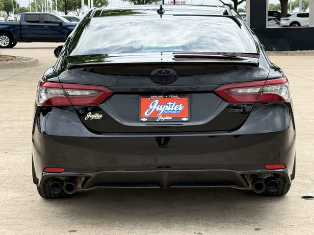 Used 2022 Toyota Camry XSE image 6
